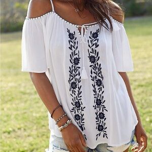 Maurice’s Floral Embroidered Off-Shoulder Peasant Top, White & Navy, Size XL